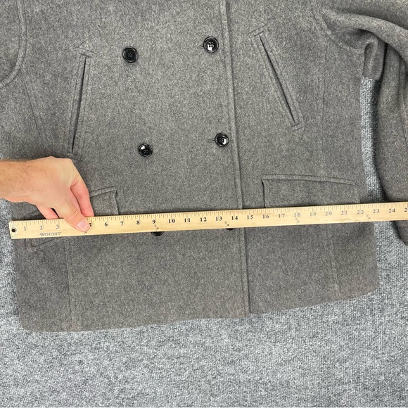 J Crew Wool Cashmere Blend Pea Coat Womens L Gray Fabric Lined, 6 Button, VTG - Picture 9 of 9